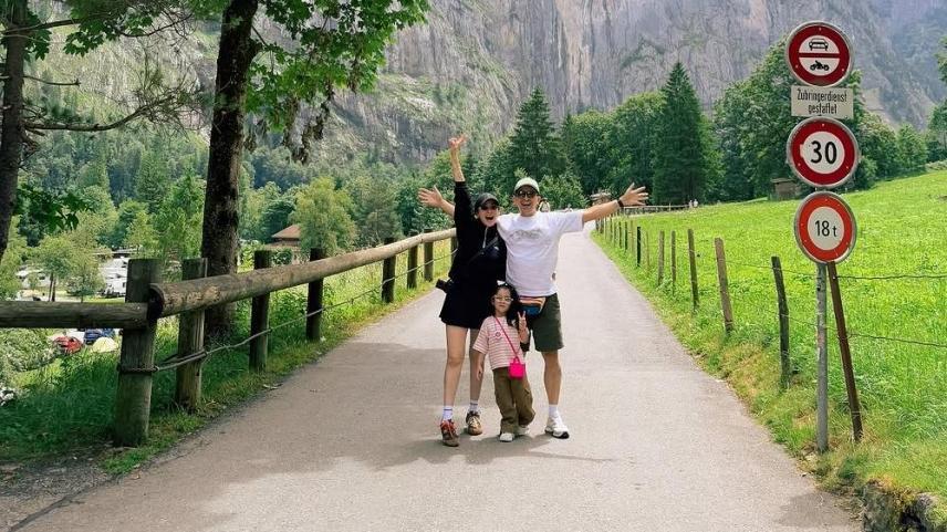 jennylyn mercado and dennis trillo with their daughter dylan in switzerland