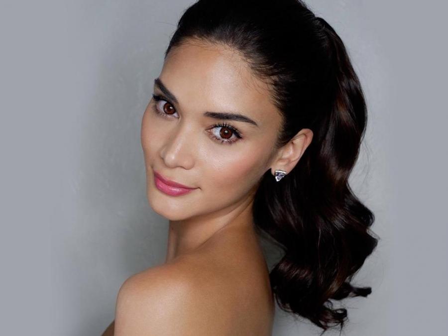 IN PHOTOS: Pia Wurtzbach rocks a bob and her curves in magazine cover ...