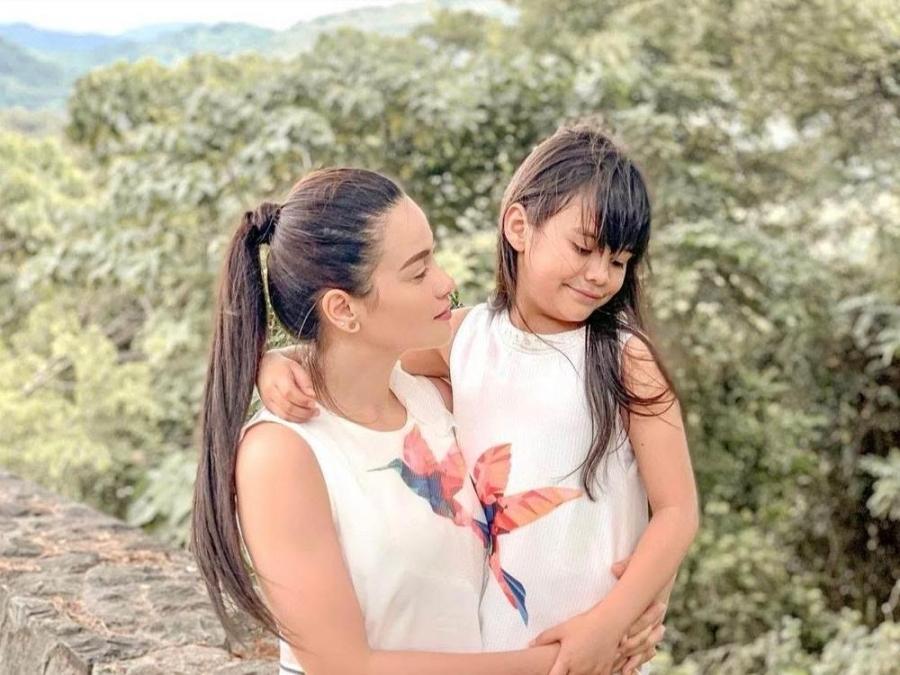 Yasmien Kurdi Ayesha Zara