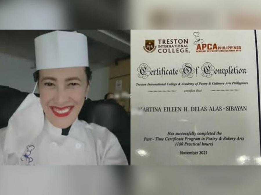 Aiai Dela Alas receiving her certificate