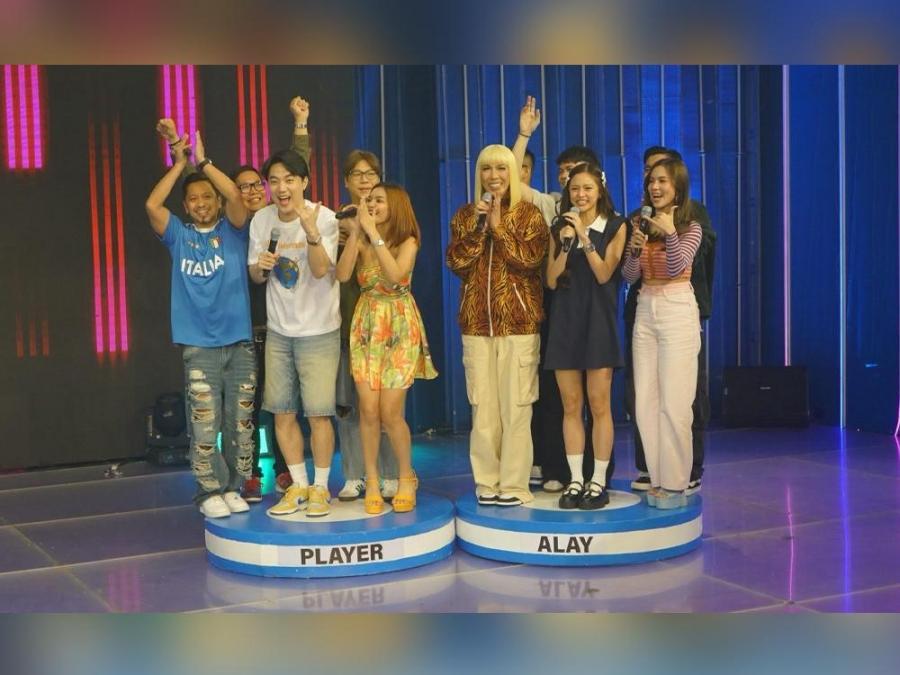 Its Showtime hosts in Bata Bata Pick