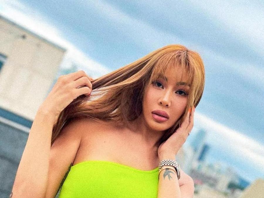 Jessi arrives in Manila for first PH concert GMA Entertainment