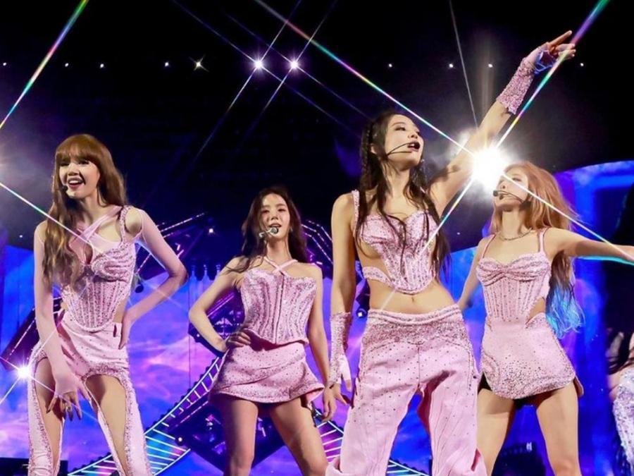 What Blackpink Wore On Stage at Coachella 2023 Weekend One - Fashionista