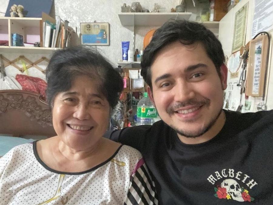 PAOLO CONTIS AND MOM