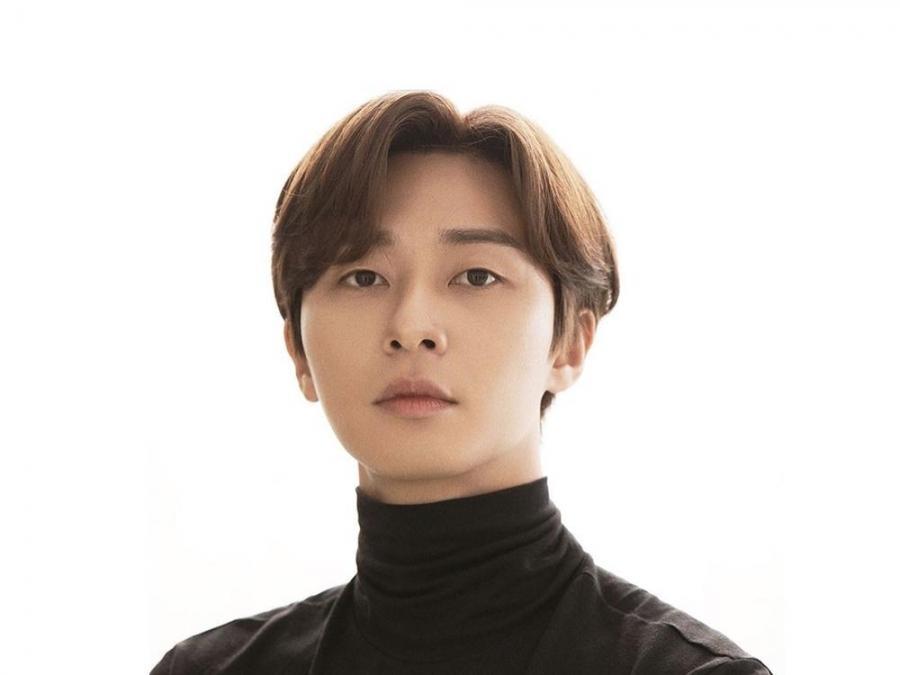 Korean celebrity Park Seo Joon sends prayers to Taal victims