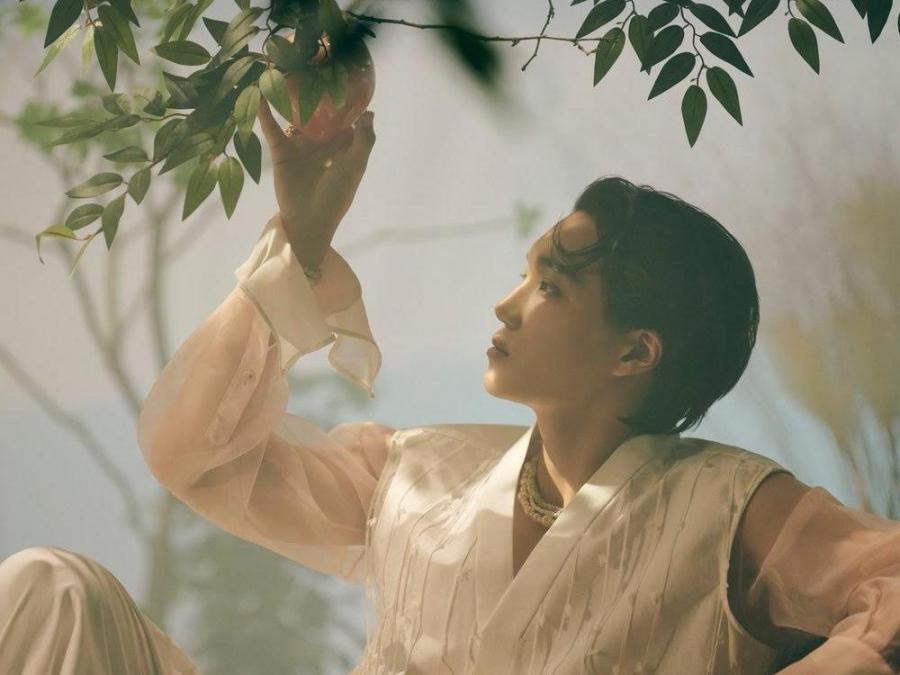 Watch: EXO's Kai Finds Paradise In Soft MV For “Peaches” Solo