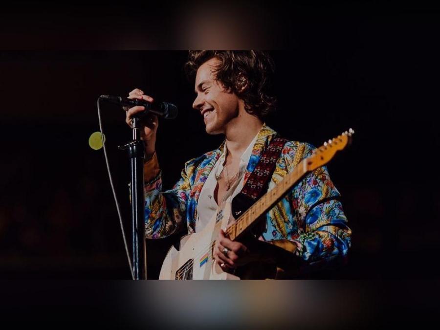 Harry Styles Teasers For New Single Watermelon Sugar Trends Online