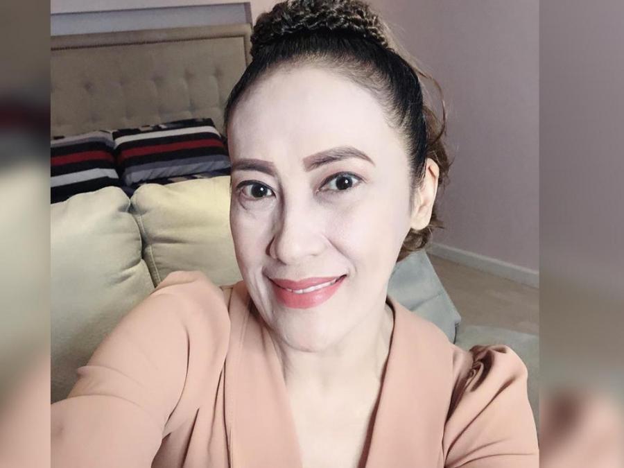 aiai delas alas reaches 1 million followers on instagram