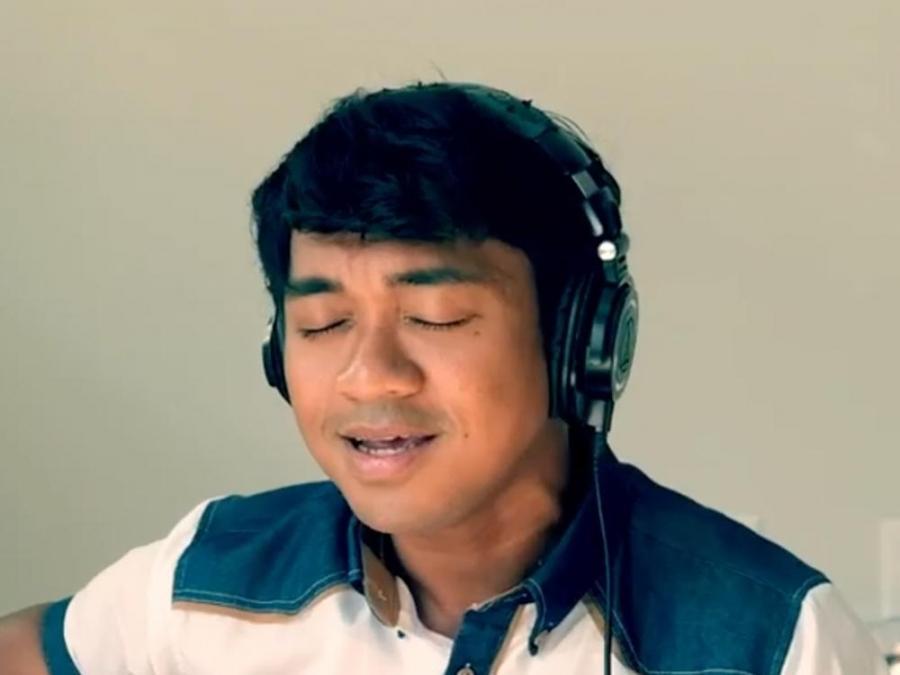 Nar Cabico sings with his brothers