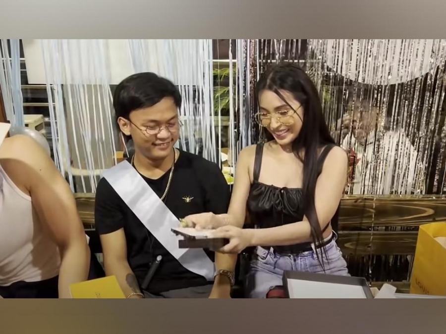 Jelai Andres and Buboy Villar