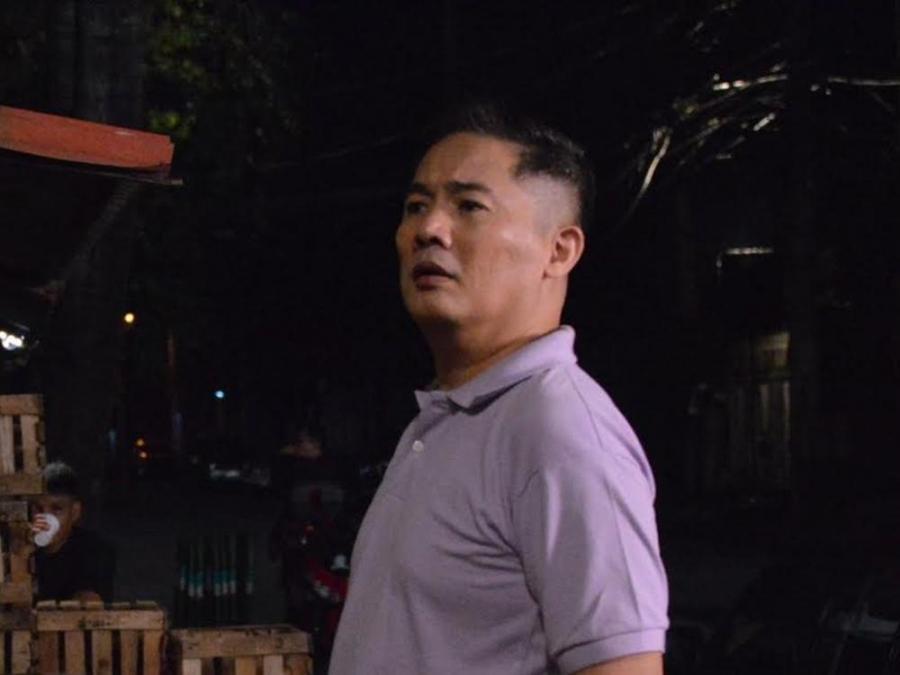 Alden and Smokey in The Gift