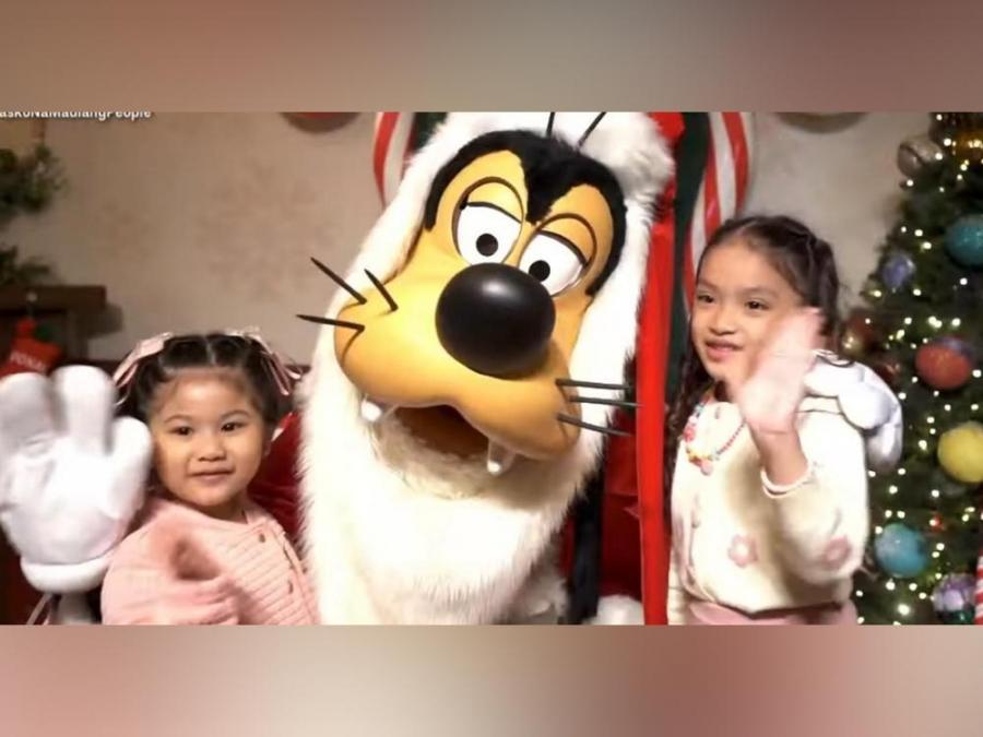 Kulot and Arianah Kelsey in Hong Kong Disneyland