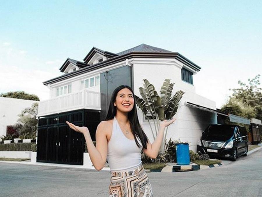 gabbi garcia reaches one millions YouTube subs