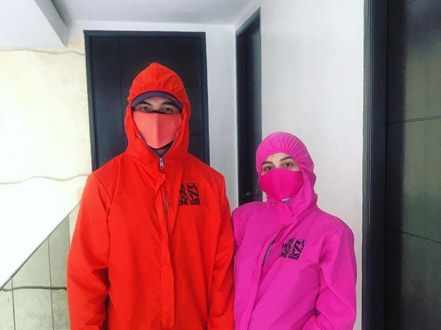 Dianne Medina and Rodjun Cruz help local sewers sell PPE