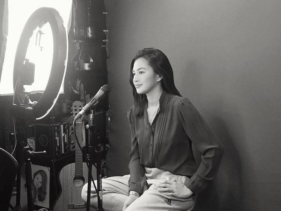 Julie Anne San Jose and Gloc9 Bahaghari