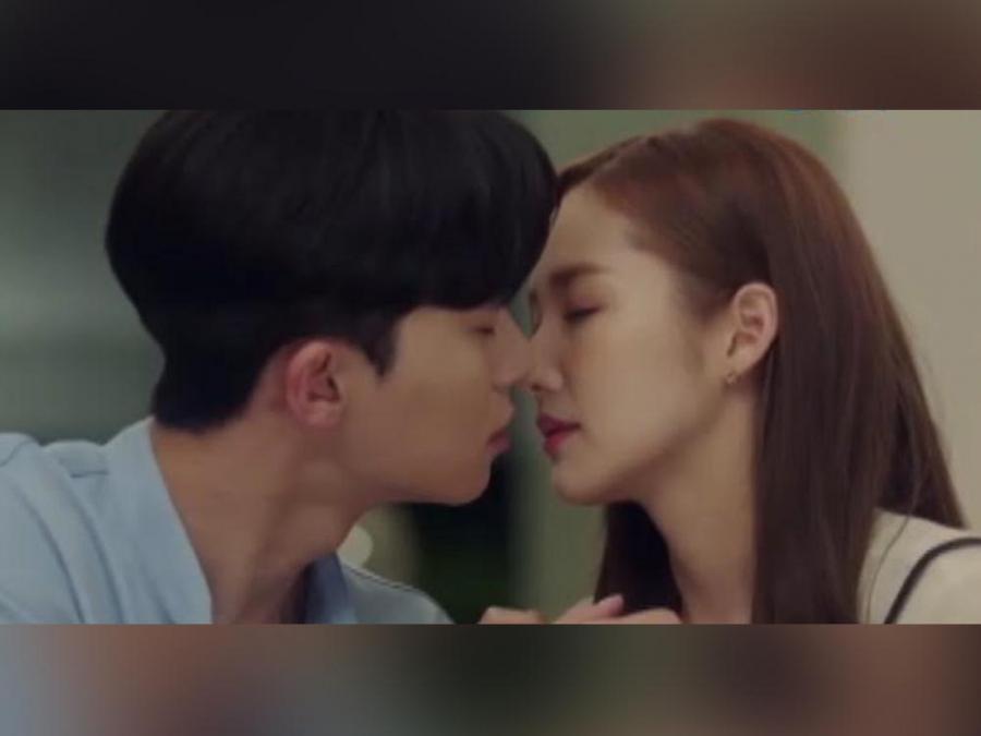 Park Seo Joon, Park Min Young in Whats Wrong with Secretary Kim