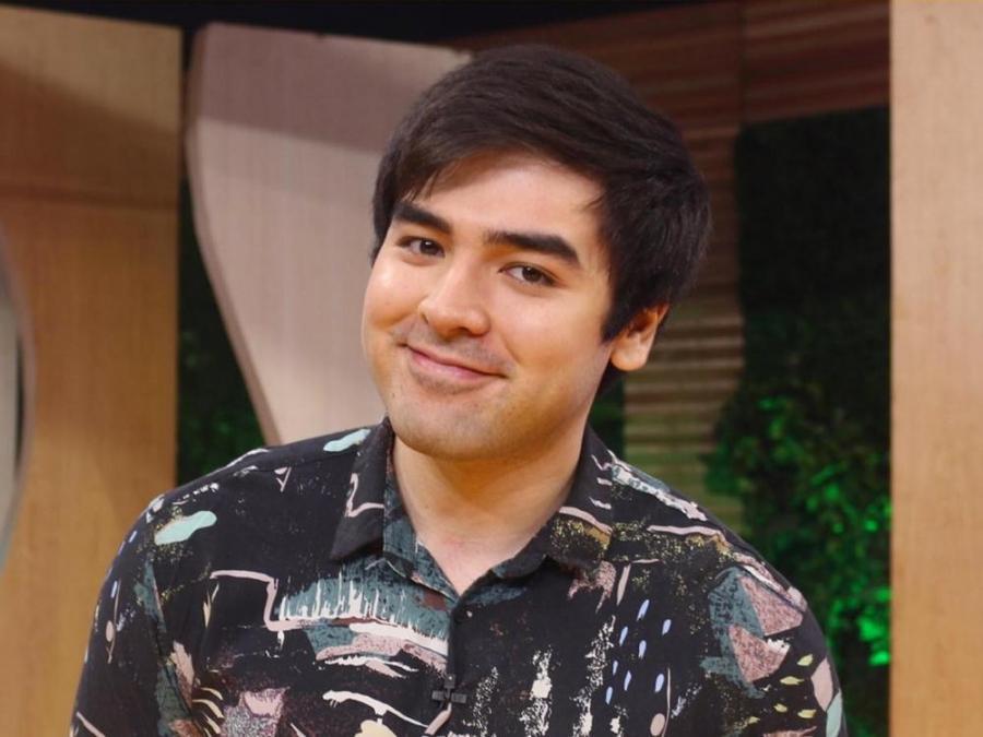 Andre Paras says there are disadvantages to being tall | GMA Entertainment