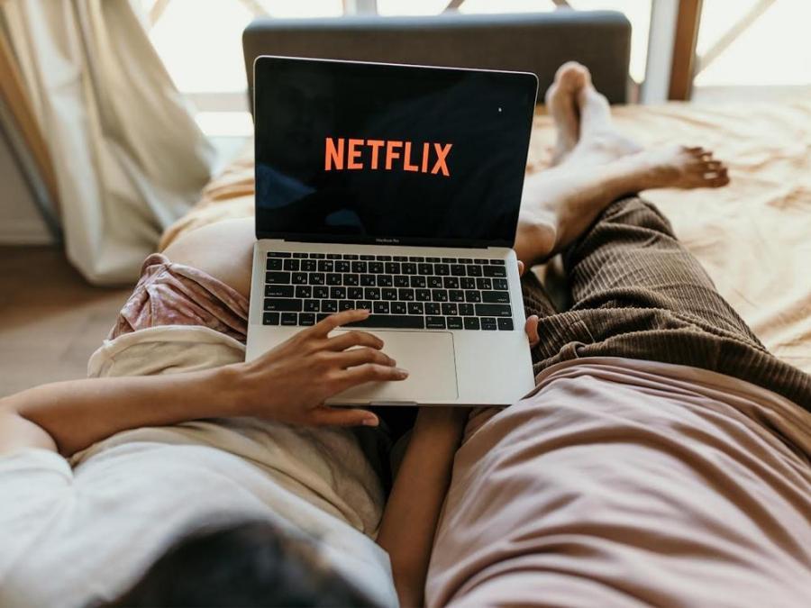 Couple watching Netflix