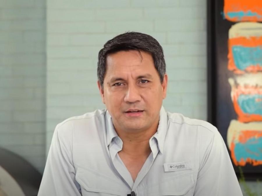 Richard Gomez