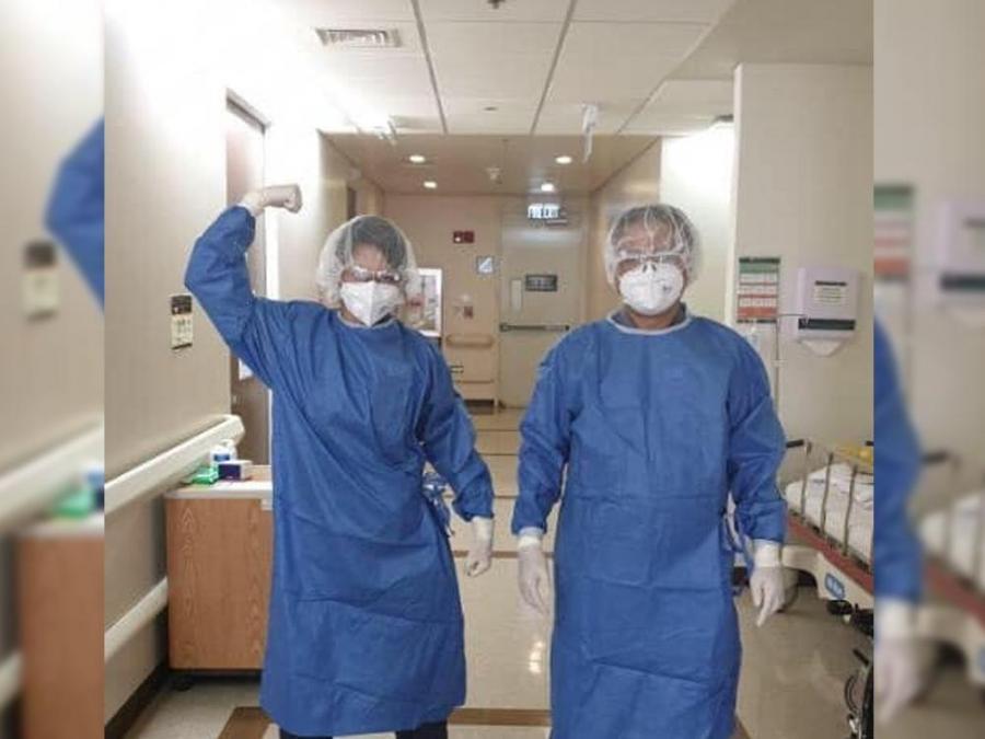 Filipino doctors celebrate the recovery of 3 elderly COVID19 patients
