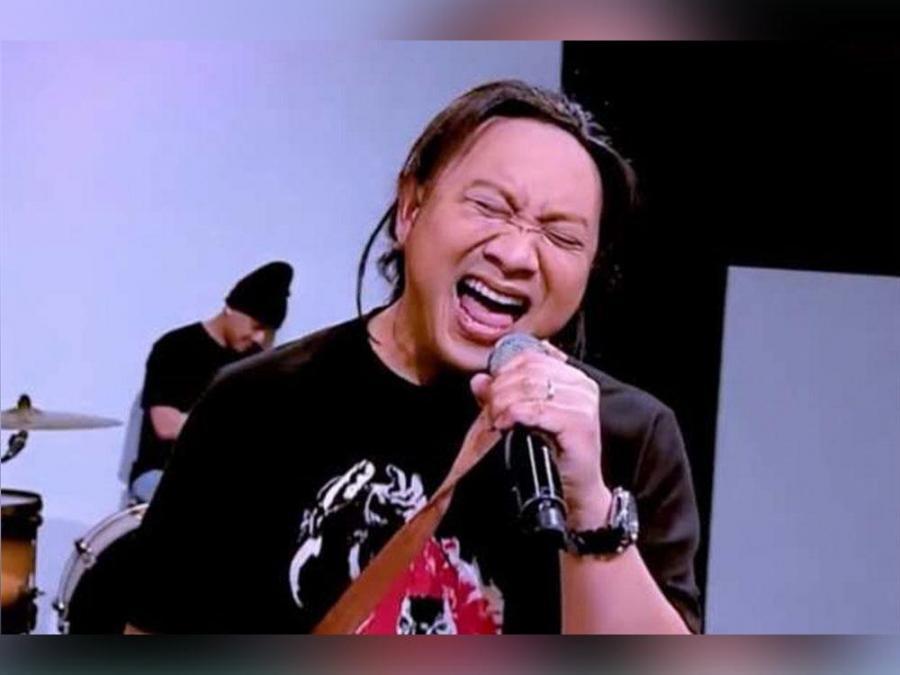 Michael V as JK Langpo in Bubble Gang