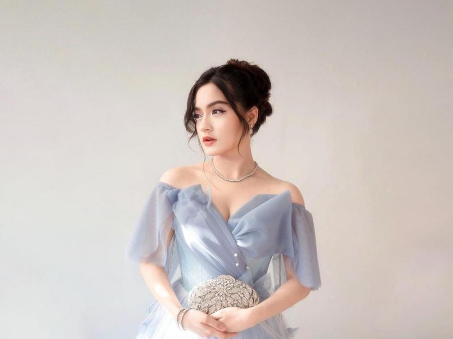 Jillian Ward embodies her inner Cinderella at the 71st FAMAS Awards