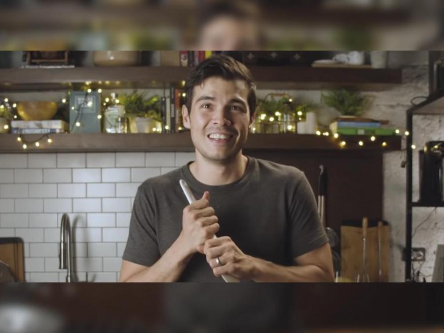 Erwan Heussaff tries to cook Japanese Souffle Pancakes for Anne Curtis