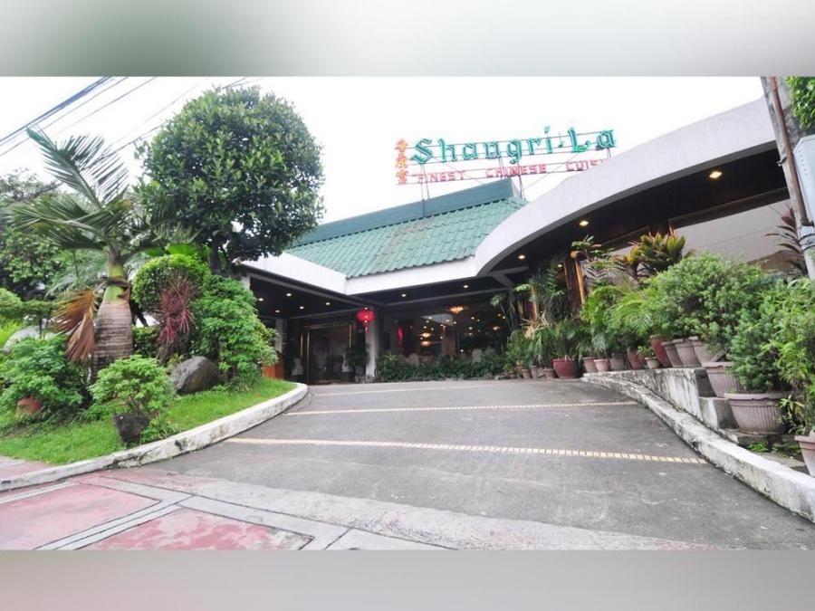 shangri la restaurant