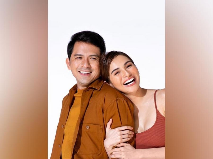 Dennis Trillo and Jennylyn Mercado