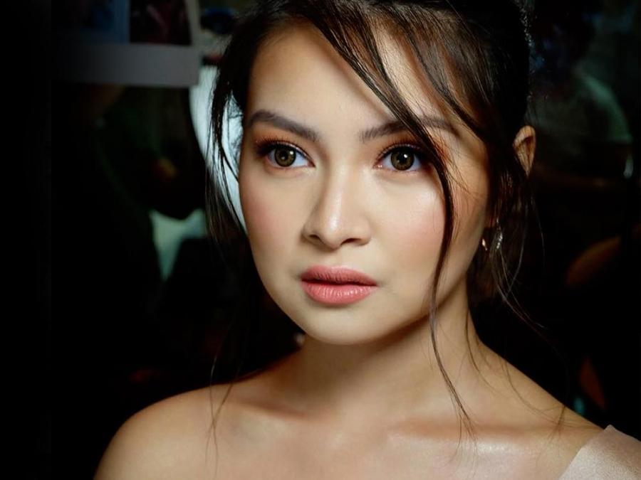 Watch Barbie Forteza Shares What S Inside Her Kikay Kit Gma Entertainment