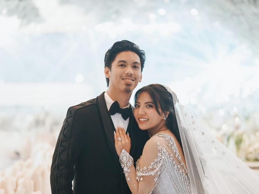 CongTV and Viy Cortez turn emotional as they exchange vows in wedding ...