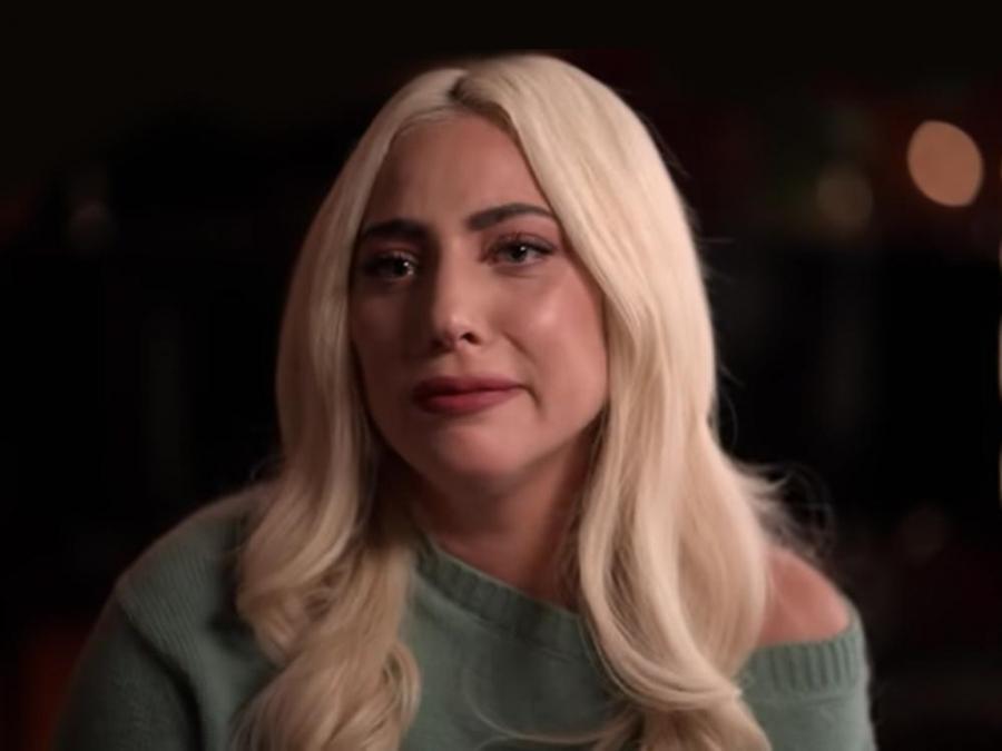 lady gaga crying
