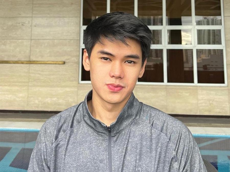 Newbie actor Dustin Yu, naenjoy ang pagiyak sa 'Mano Po Legacy The