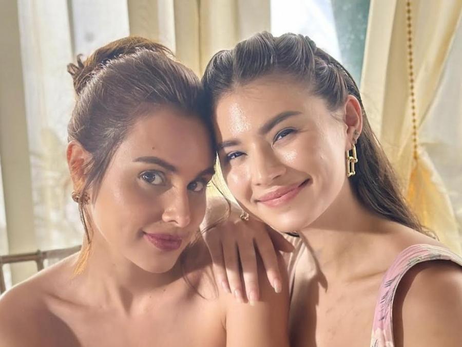 Max Collins, Caitlyn Stave 