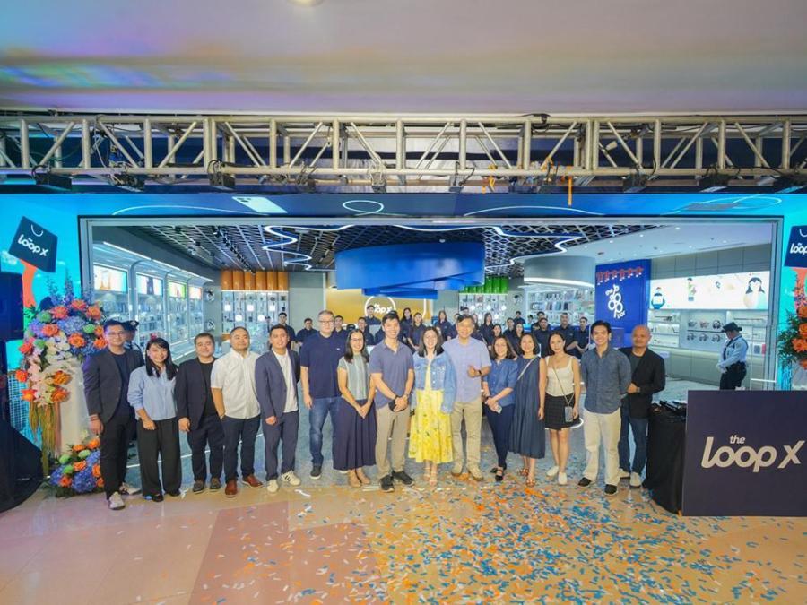 New tech destination pairs interactive gadget testing with matcha lounge