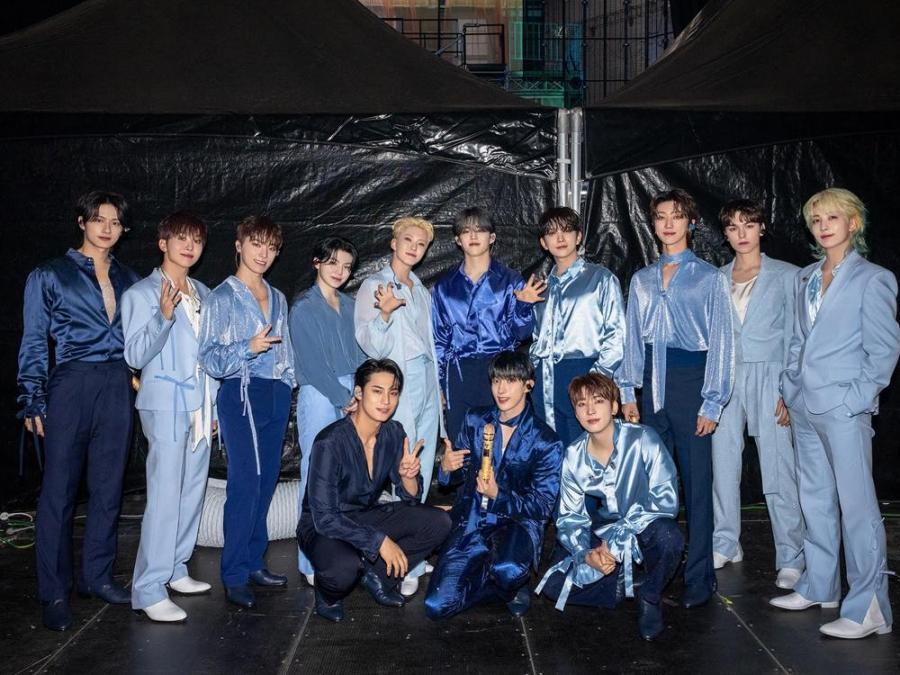 All members of SEVENTEEN renew contracts with Pledis Entertainment