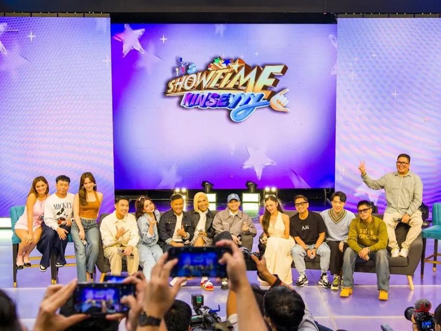 It s Showtime hosts 