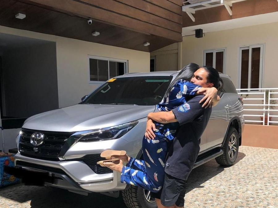 Lovely Abella and Benj Manalo