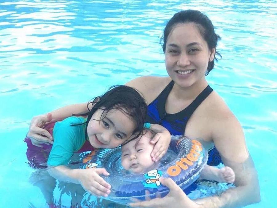 LOOK: Scarlet Snow Belo joins nephew Hunter James' first swim | GMA ...