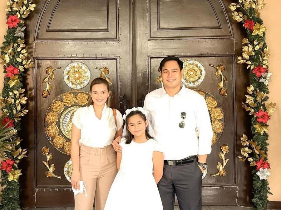 Yasmien Kurdi and family