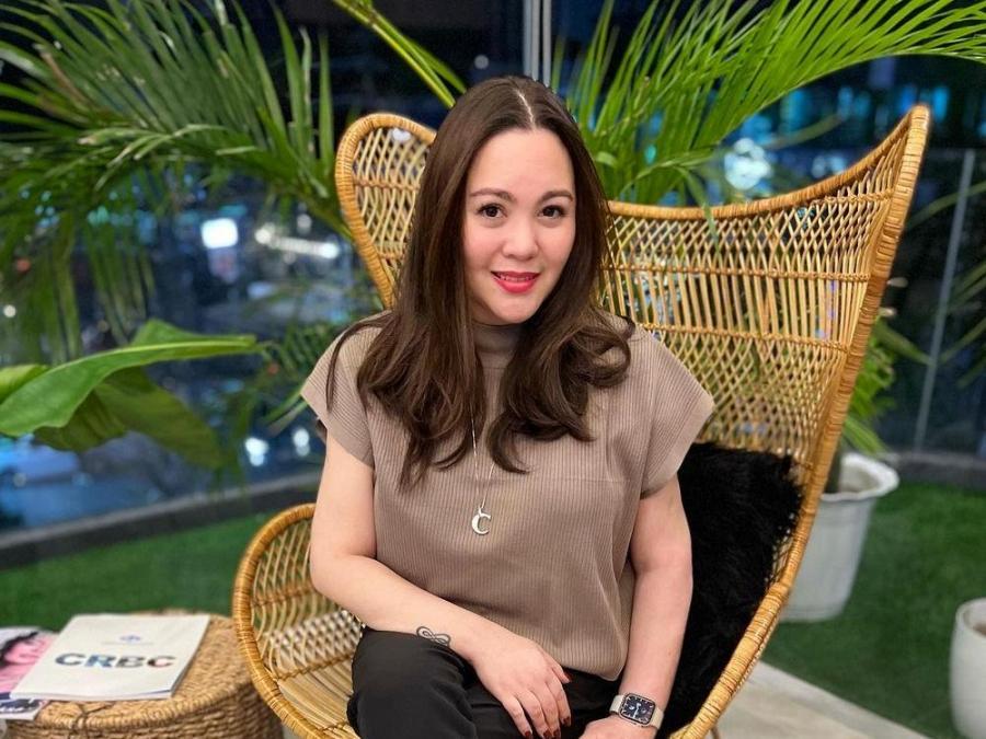 900px x 675px - Claudine Barretto defends her personal assistant from a rude remark of a  netizen | GMA Entertainment