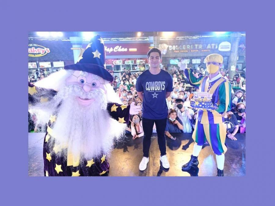 Derrick Monasterio and his fans