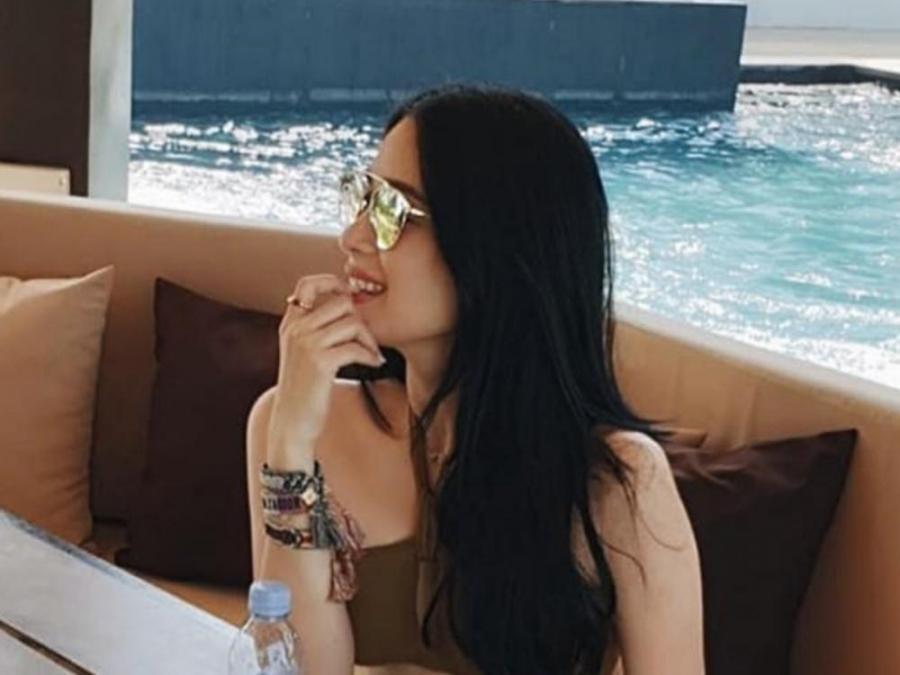 Heart Evangelista in Bathing Suit Gets Vitamin Sea — Celebwell