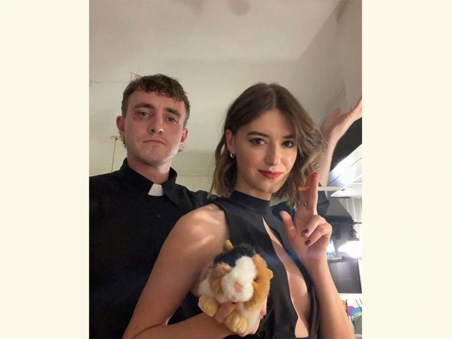Daisy Edgar Jones and Paul Mescal dressed up as characters from 'Fleabag'  during Halloween