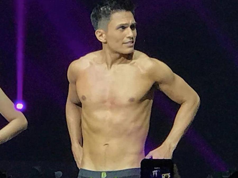 Tom Rodriguez exposes pubes in The Naked Truth - ASTIG.PH