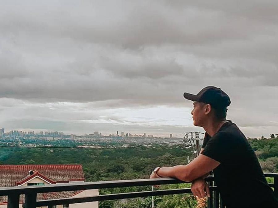 LOOK: Rocco Nacino shows off breathtaking view from the balcony of his ...