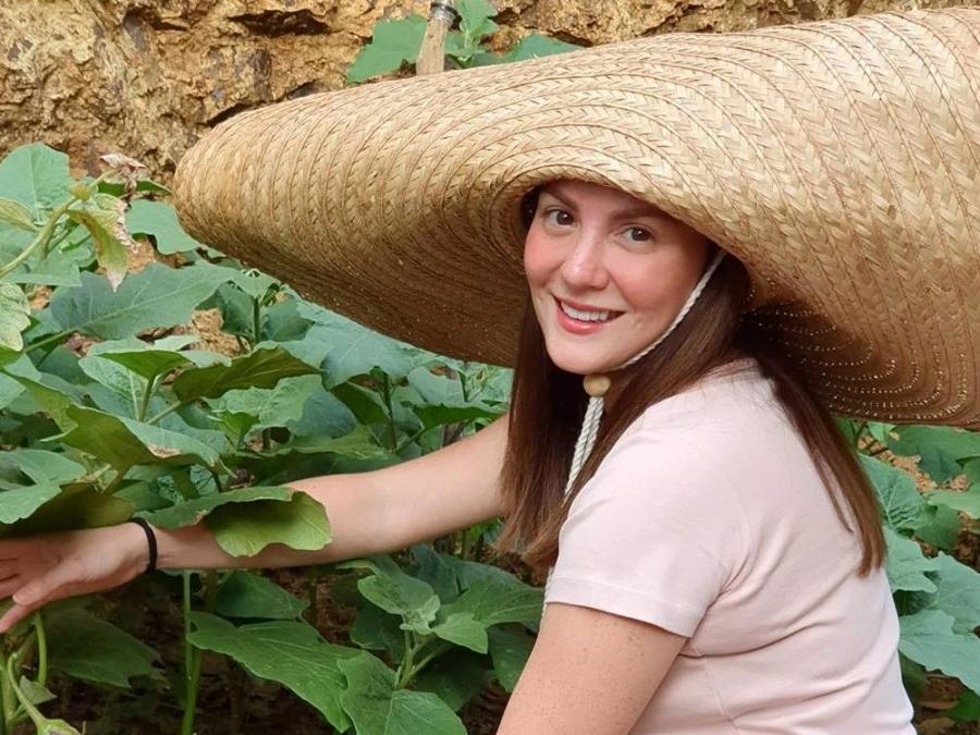 Cheska Garcia shows backyard garden
