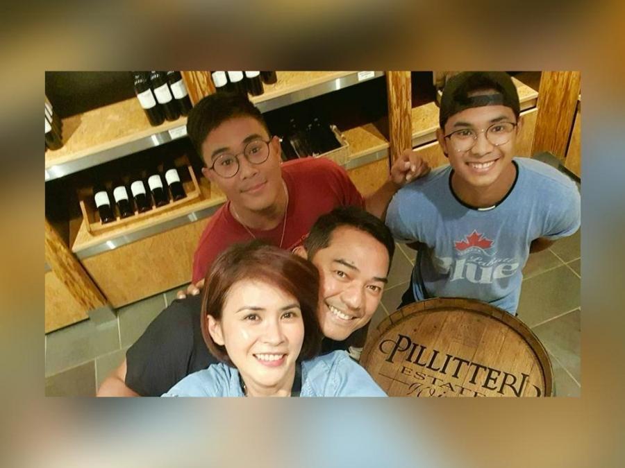 Gelli de Belen, Ariel Rivera Joaquin Rivera Julio Rivera