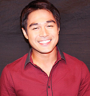 Benjamin Alves on his penchant for literature | GMA Entertainment