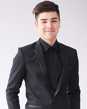 Kaya bang pagsabayin ni Andre Paras ang dalawang babae? | GMA Entertainment